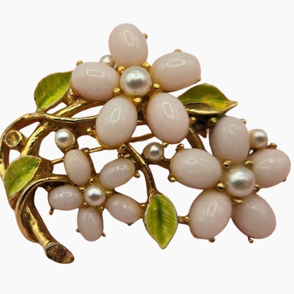 Vintage 1960s Signed ART Pink Flower Brooch Faux Pearl Enamel Gold Tone